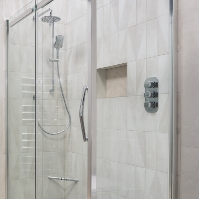 Metro Polar Ice Ceramic Gloss Wall Tile 30x10cm