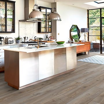 Laminate Flooring - 10mm Mammut Plus 4V AC5 Oak Titanium 185x24cm
