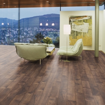 Laminate Flooring - 12mm Robusto 4V AC5 Pettersson Oak Dark 138x19cm